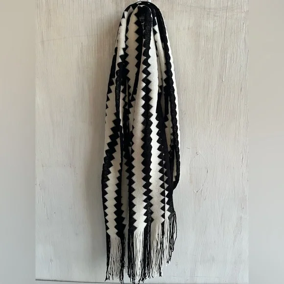 Missoni Zigzag Wool Blend Scarf Black & White - Picture 2 of 8